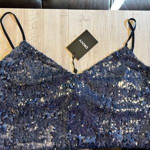 Beautiful blue sequin DKNY Top, XL